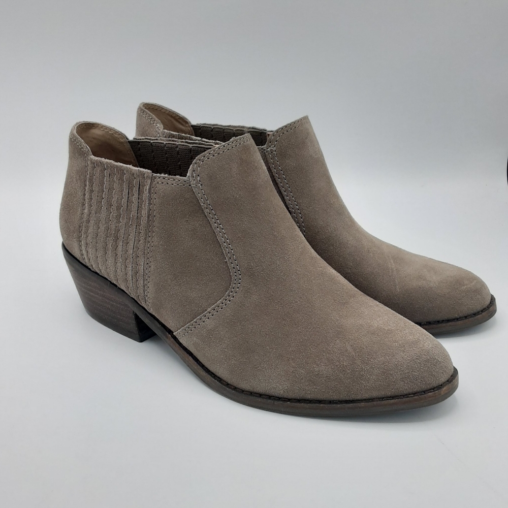 Lucky Brand Folley Suede Leather Chelsea Ankle Boot.